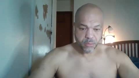 Snapshot of redbone441 chatting on 02-21-26, 12:50 Redbone online show from 02-21-26, 12:50