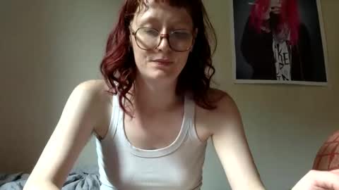 redcassie666 online show from 05-02-26, 03:28