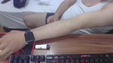 Snapshot of reddeck chatting on 09-24-25, 07:06 Old but gold online show from 09-24-25, 07:06