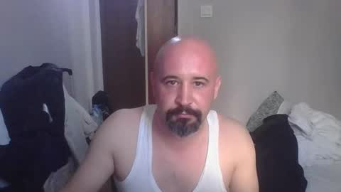 Snapshot of reddeck chatting on 09-30-25, 03:17 Old but gold online show from 09-30-25, 03:17