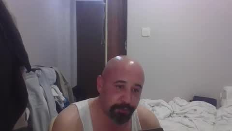 Snapshot of reddeck chatting on 10-05-25, 06:50 Old but gold online show from 10-05-25, 06:50