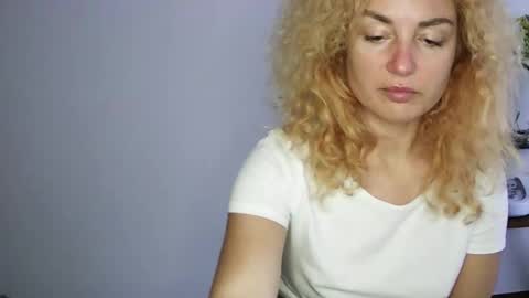 Snapshot of reddgirll chatting on 02-07-25, 05:18 reddgirll online show from 02-07-25, 05:18