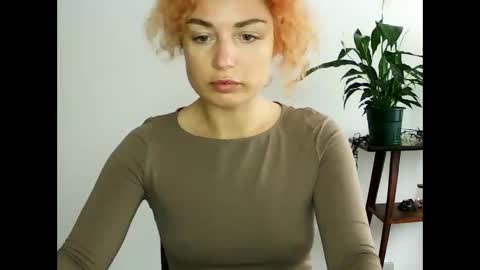 Snapshot of reddgirll chatting on 02-15-25, 02:00 reddgirll online show from 02-15-25, 02:00