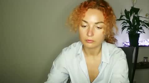 Snapshot of reddgirll chatting on 02-15-25, 08:43 reddgirll online show from 02-15-25, 08:43