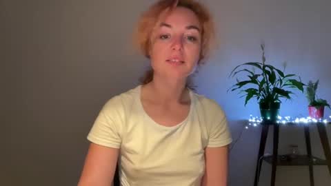 Snapshot of reddgirll chatting on 02-21-25, 10:26 reddgirll online show from 02-21-25, 10:26