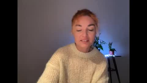 Snapshot of reddgirll chatting on 02-24-25, 06:15 reddgirll online show from 02-24-25, 06:15