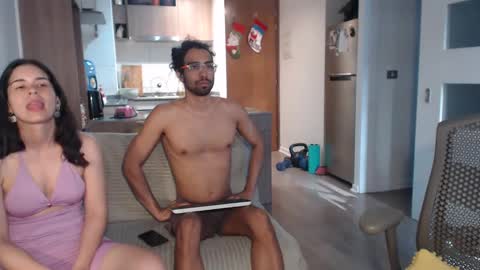 redfloweer online show from 12-29-24, 10:03