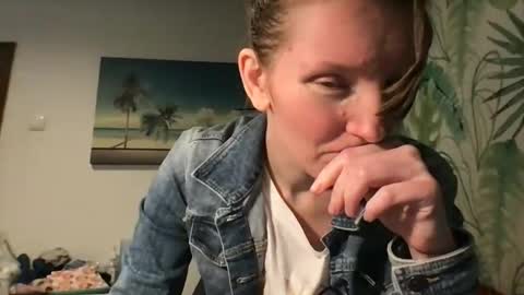 Redfox online show from 11-29-25, 10:51