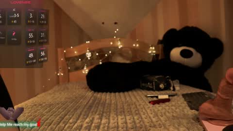 Redhead Shark online show from 01-16-25, 10:23