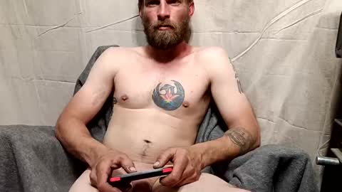 Snapshot of redheadlover828 chatting on 01-31-25, 10:20 Kevin online show from 01-31-25, 10:20