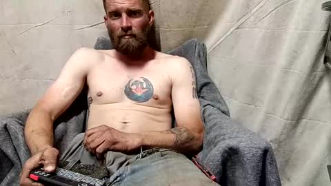 Snapshot of redheadlover828 chatting on 02-15-25, 02:37 Kevin online show from 02-15-25, 02:37