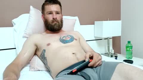 Snapshot of redheadlover828 chatting on 03-11-25, 06:10 Kevin online show from 03-11-25, 06:10