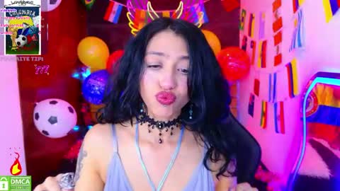 Lili Lopez online show from 06-18-26, 08:02