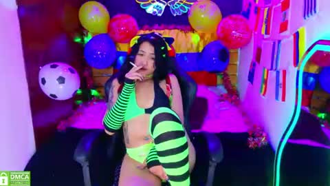 Lili Lopez online show from 06-22-26, 08:06