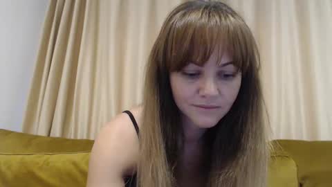 Snapshot of redjessica chatting on 02-27-25, 02:43 RedJessica online show from 02-27-25, 02:43