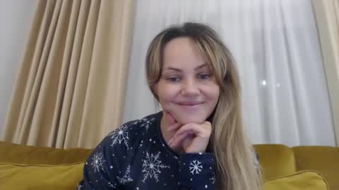 Snapshot of redjessica chatting on 11-04-25, 06:18 RedJessica online show from 11-04-25, 06:18