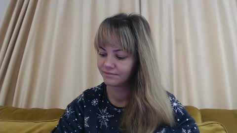 Snapshot of redjessica chatting on 11-14-25, 05:17 RedJessica online show from 11-14-25, 05:17