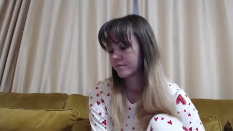 Snapshot of redjessica chatting on 02-18-26, 05:36 RedJessica online show from 02-18-26, 05:36