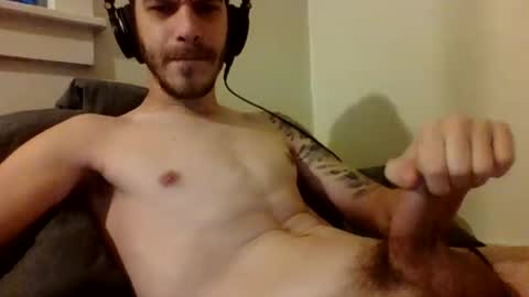 Snapshot of redlighter26 chatting on 12-28-24, 10:25 Red Lighter online show from 12-28-24, 10:25