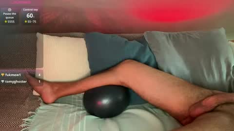 Snapshot of redlighthome chatting on 07-05-26, 05:20 Glamour Wife Real online show from 07-05-26, 05:20