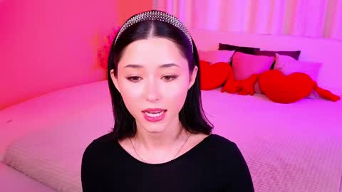 Kiara online show from 05-13-26, 03:53