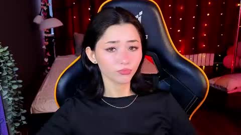 Kiara online show from 06-17-26, 03:35