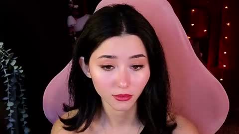 Snapshot of redmidnight_ chatting on 06-26-26, 08:57 Kiara online show from 06-26-26, 08:57