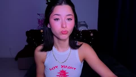 Snapshot of redmidnight_ chatting on 07-09-26, 10:25 Kiara online show from 07-09-26, 10:25