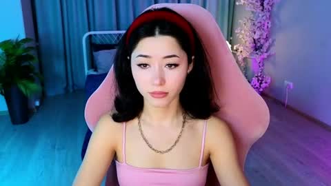 Snapshot of redmidnight_ chatting on 07-21-26, 08:55 Kiara online show from 07-21-26, 08:55