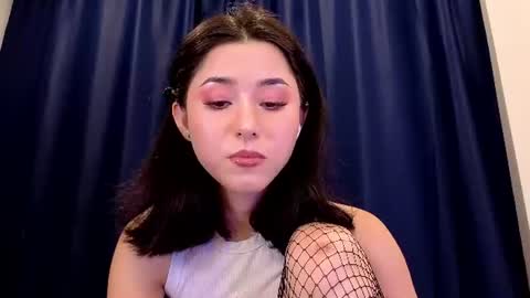 Snapshot of redmidnight_ chatting on 07-24-26, 09:13 Kiara online show from 07-24-26, 09:13