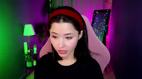 Snapshot of redmidnight_ chatting on 07-28-26, 09:03 Kiara online show from 07-28-26, 09:03