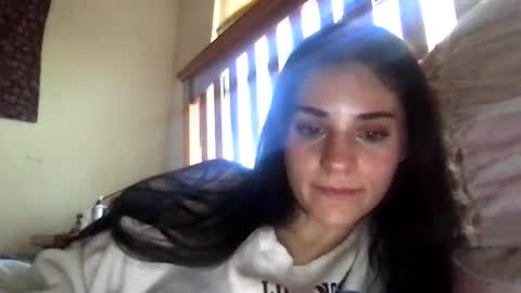 Penelope online show from 01-04-25, 08:48