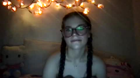 Penelope online show from 02-11-25, 07:38