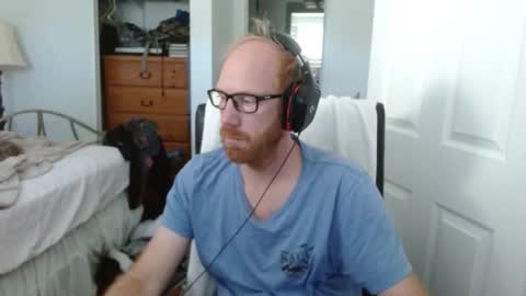 Snapshot of redrob57 chatting on 02-18-26, 10:17 redrob57 online show from 02-18-26, 10:17
