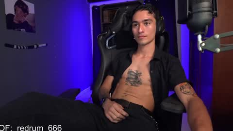 Snapshot of redrum_696 chatting on 01-28-25, 09:50 Red online show from 01-28-25, 09:50