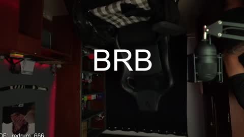 Snapshot of redrum_696 chatting on 01-31-25, 05:21 Red online show from 01-31-25, 05:21