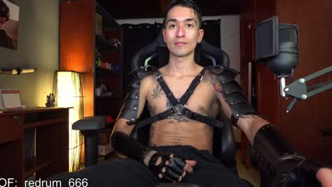 Snapshot of redrum_696 chatting on 02-05-25, 06:37 Red online show from 02-05-25, 06:37