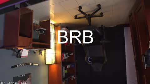 Snapshot of redrum_696 chatting on 02-13-25, 05:11 Red online show from 02-13-25, 05:11