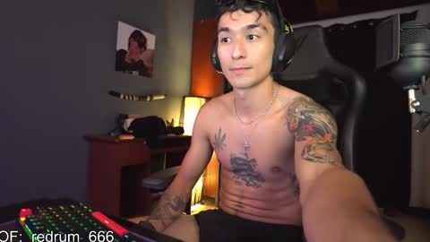 Snapshot of redrum_696 chatting on 02-17-25, 09:08 Red online show from 02-17-25, 09:08