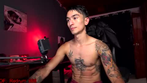 Snapshot of redrum_696 chatting on 09-09-25, 04:17 Red online show from 09-09-25, 04:17