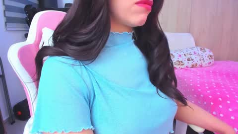 Snapshot of redski77 chatting on 01-25-25, 06:12 redski77 online show from 01-25-25, 06:12