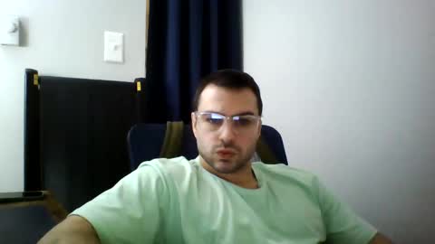 Snapshot of redstar461163 chatting on 12-09-24, 02:06 redstar461163 online show from 12-09-24, 02:06