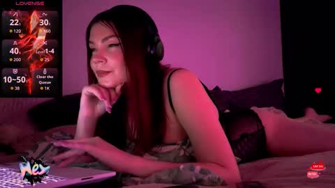 Red online show from 06-05-26, 04:02