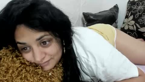 Snapshot of reeapassion chatting on 07-25-26, 09:45 Reea online show from 07-25-26, 09:45