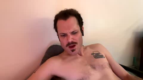 Snapshot of reed_thomas chatting on 01-05-25, 12:52 Reed Thomas online show from 01-05-25, 12:52