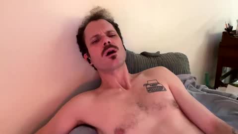 Snapshot of reed_thomas chatting on 01-11-25, 06:45 Reed Thomas online show from 01-11-25, 06:45