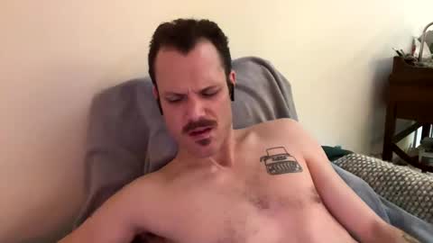 Snapshot of reed_thomas chatting on 02-22-25, 06:06 Reed Thomas online show from 02-22-25, 06:06