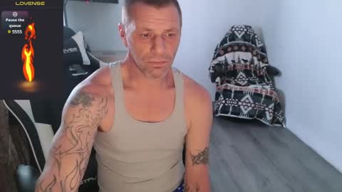 Snapshot of reel_feels_cpl chatting on 03-12-25, 11:22 Reel Feels Cpl online show from 03-12-25, 11:22