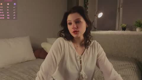 Snapshot of regenasuri chatting on 03-02-26, 01:40 Grace online show from 03-02-26, 01:40