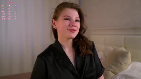 Snapshot of regenasuri chatting on 06-01-26, 01:13 Grace online show from 06-01-26, 01:13